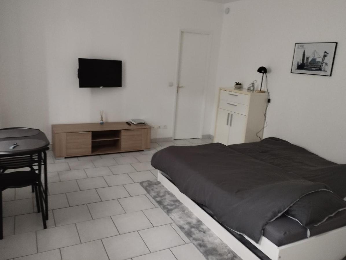 Studio Charmant Canape Lit Netflix Prime Video Wifi Dazn Le Havre Exteriör bild